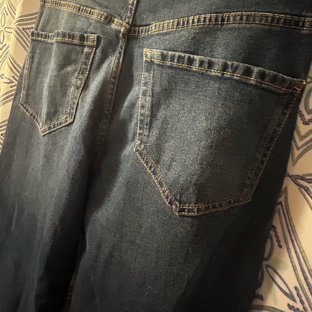 NWT Nicole Miller Vintage Comfort Jeans in Deep Blue W/Pockets “Worn Style” - Picture 11 of 16